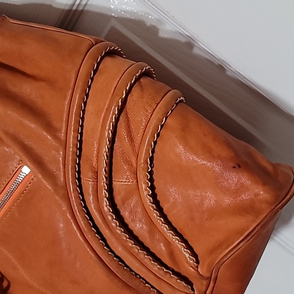 Vintage Roxbury Leather Handbag - Picture 4 of 13